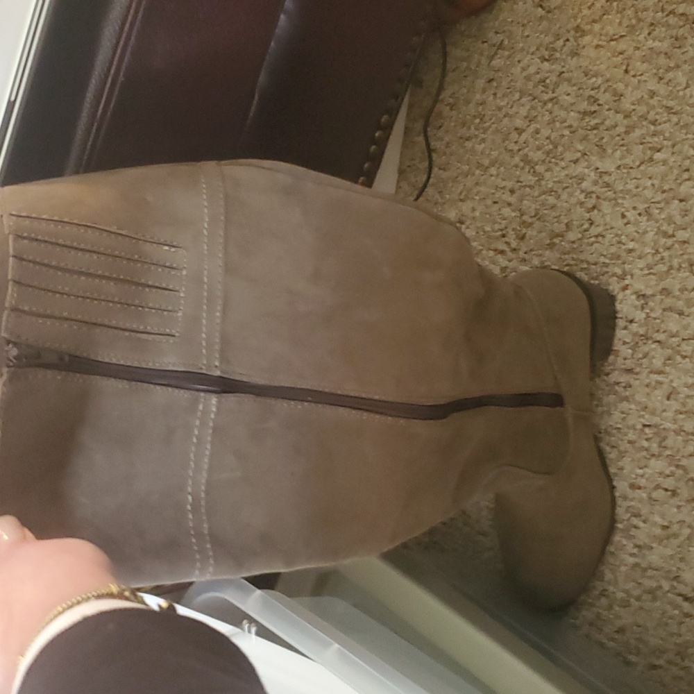 Lane Bryant Tanish Gray Suede Over The Knee Boots Size 9W - Picture 4 of 5